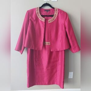 Nipon Boutique dress + jacket. Fushia with gold embroidery details. Size 22W